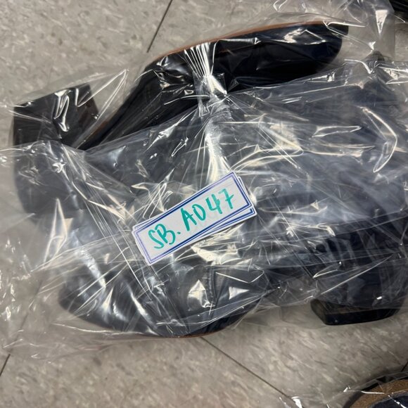 Black Leather Chelsea Western Block Heel Classic Pull-On Ankle Boots Size 8.5 - Picture 16 of 16